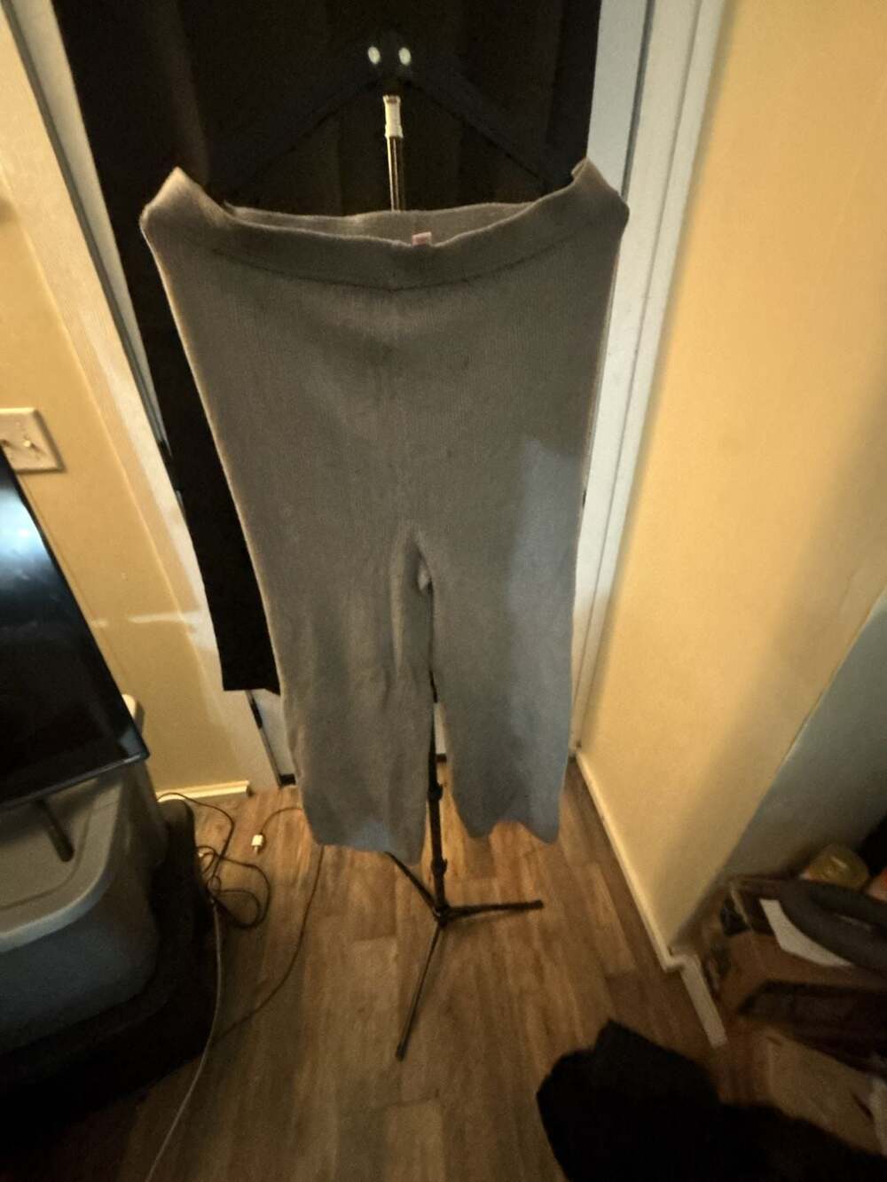 Victoria's Secret Pink Gray Ribbed Knit Sweater Leggings